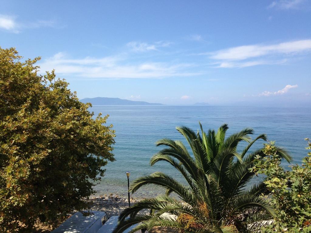 Poros House Hotel Esterno foto
