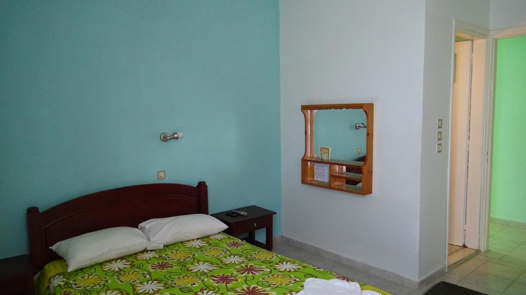 Poros House Hotel Esterno foto