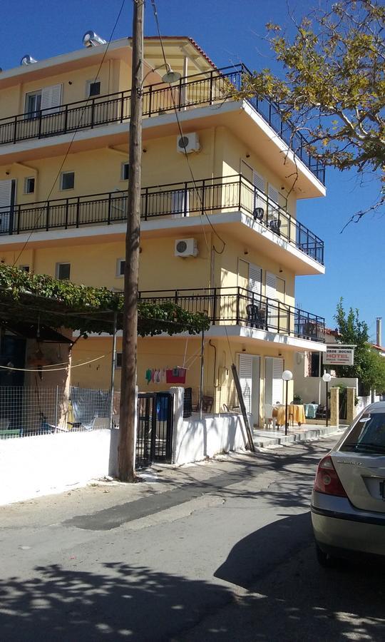Poros House Hotel Esterno foto