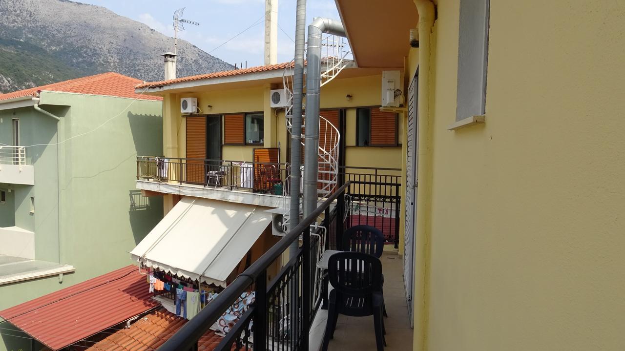 Poros House Hotel Esterno foto